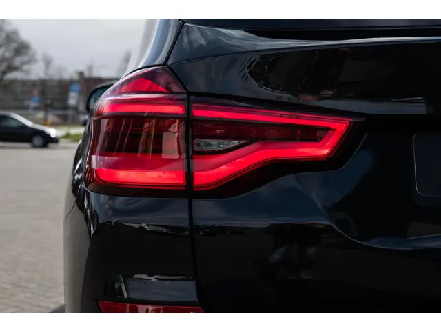 BMW X3 M Competition 2020 Benzine 35