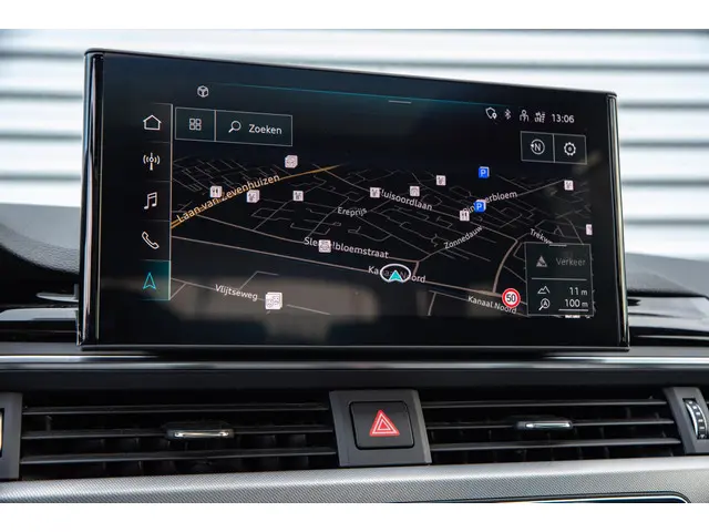 Audi A4 Avant 45 TFSI quattro edition one 2020 Benzine 19