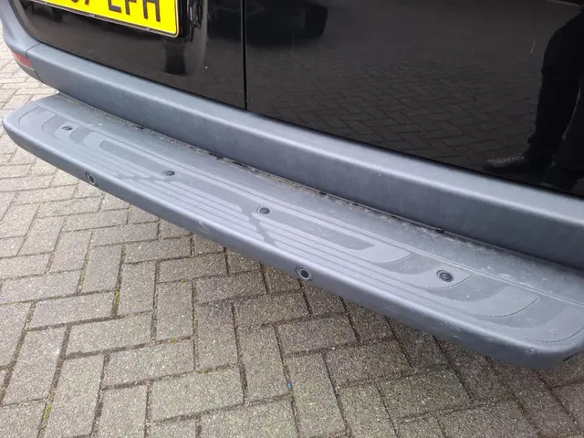 Mercedes-Benz Sprinter 317 1.9 CDI L2H2 RWD 2022 Diesel 22