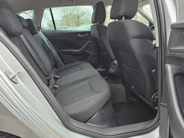 Škoda Scala 1.5 TSI Ambition Business 2021 Benzine 26