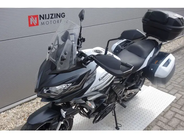 Kawasaki Versys 650 GRAND TOURER 2020 Benzine 20