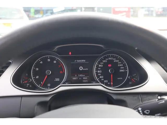 Audi A4 Limousine 1.8 TFSI Business Edition 2013 Benzine 20