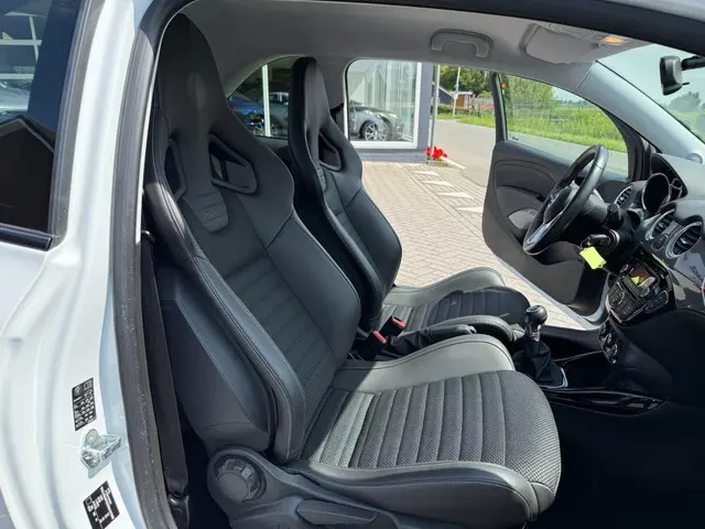 Opel ADAM 1.4 Turbo S RIJKLAARPRIJS! 2017 Benzine 16