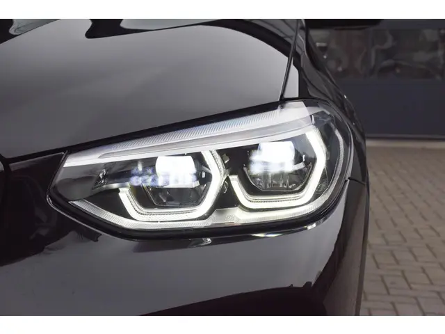 BMW X4 xDrive30i High Executive 2020 Benzine 16