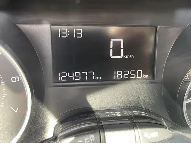 Peugeot 2008 1.2 PureTech Access 2014 Benzine 11