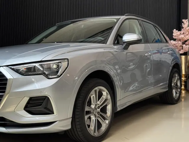 Audi Q3 35 TFSI Pro Line 2019 Benzine 3