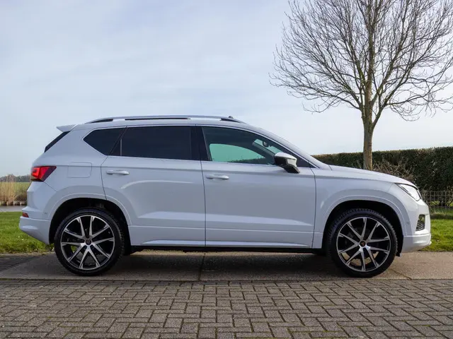 SEAT Ateca 1.4 EcoTSI FR Business Intense 2018 Benzine 6