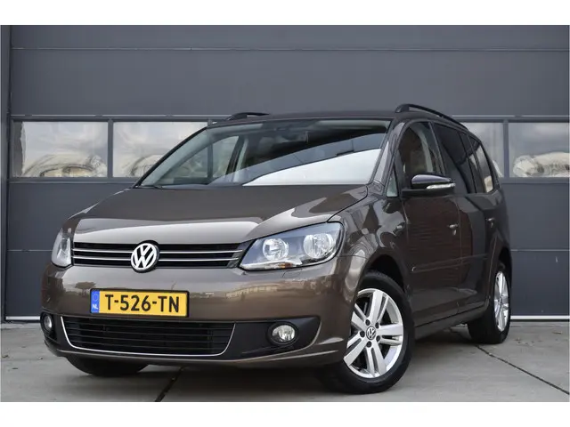 Volkswagen Touran 1.4 TSI Highline 7p. 2012 Benzine
