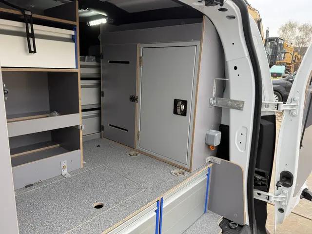 Renault Kangoo Grand Comfort TCe 130PK 2024 Benzine 18