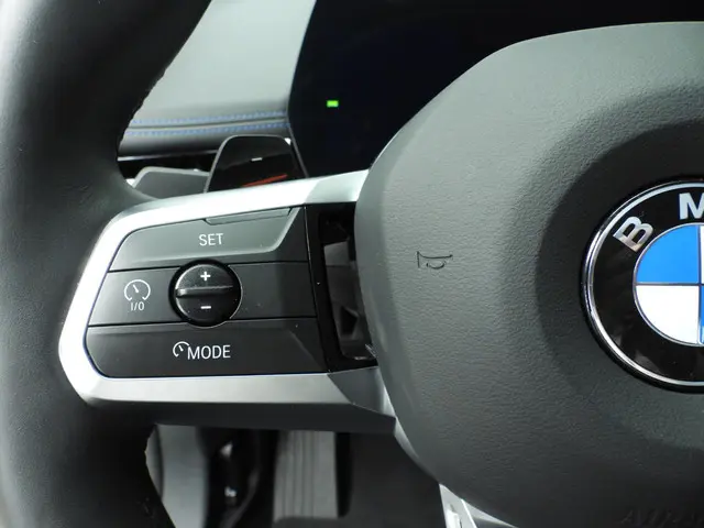 BMW X1 sDrive18i 2024 Benzine 13
