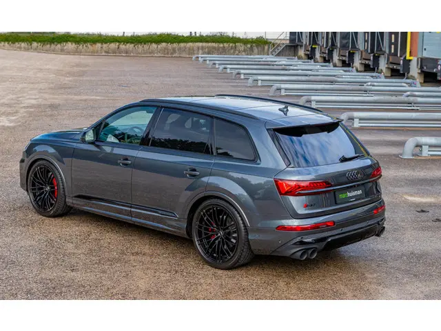 Audi SQ7 4.0 TFSI quattro ABT 7p 2024 Benzine 89