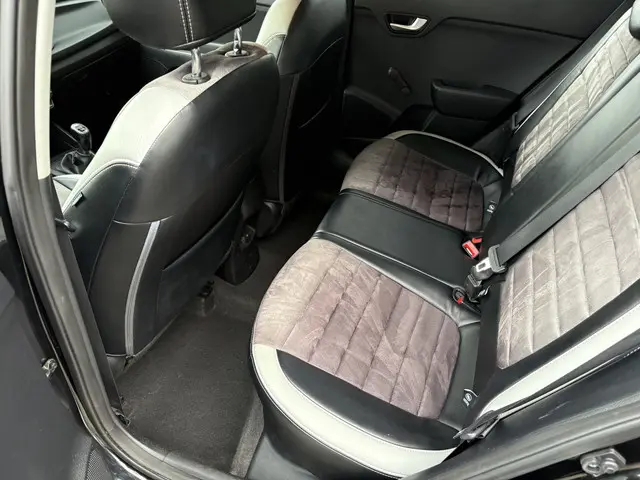 Kia Rio 1.0 T-GDi Design Edition 2018 Benzine 5