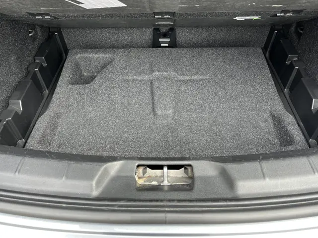 Volvo V40 2.0 T3 Momentum 2016 Benzine 22