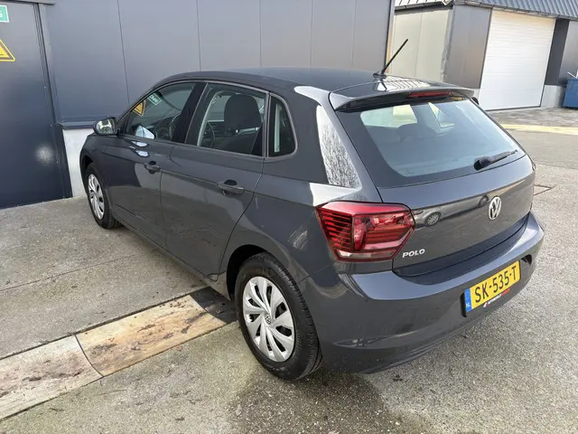 Volkswagen Polo 1.0 TSI Comfortline 2018 Benzine 12