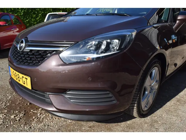 Opel Zafira 1.4 Turbo Busin Exec 7p. 2018 Benzine 6
