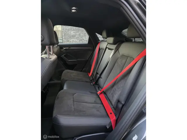 Audi RSQ3 RS Q3 2.5 TFSI 2022 Benzine 12