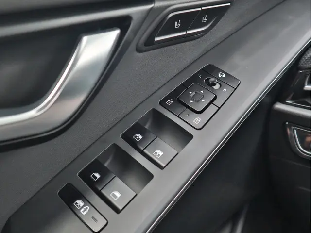 Kia Niro EV ExecutiveLine 64.8 kWh 2023 Elektrisch 11