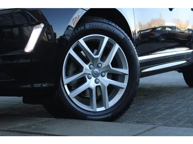 Volvo XC60 T5 Automaat Polar+ 2018 Benzine 11