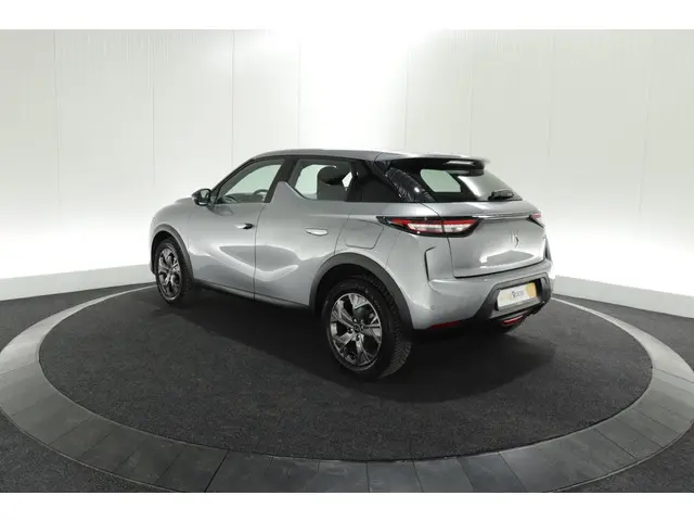 DS DS 3 Crossback PureTech 100 Montmartre 2022 Benzine 12