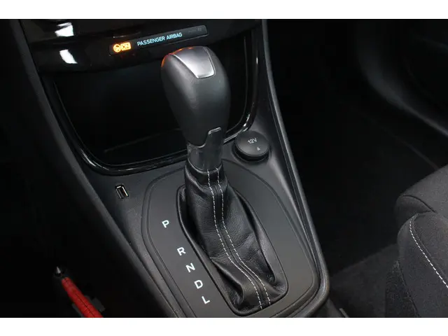 Ford Puma 1.0 EcoBoost Hybrid Titanium 2023 Benzine 26