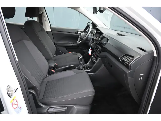 Volkswagen T-Cross 1.0 TSI Life 2022 Benzine 10