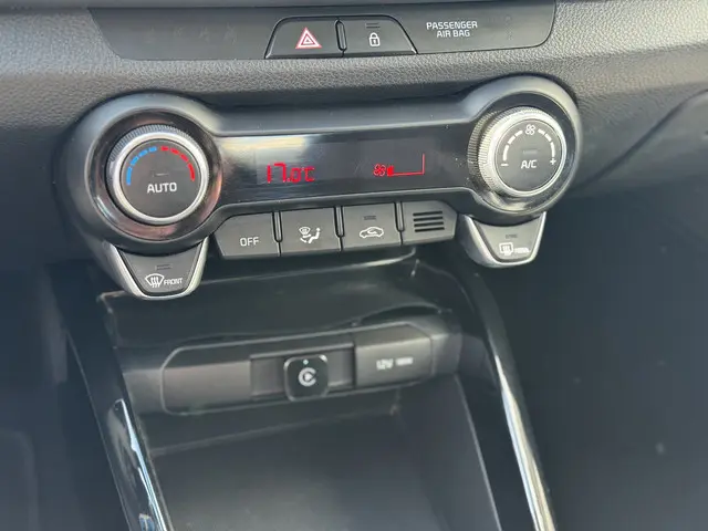 Kia Stonic 1.0 T-GDi DynamicLine 2022 Benzine 30