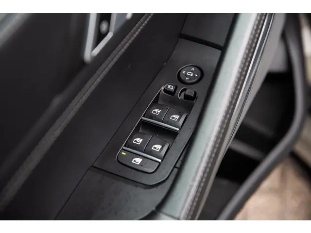 BMW X6 xDrive40i High Executive M Sport 2020 Benzine 45