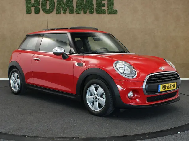MINI One 1.2 Business 2017 Benzine 12