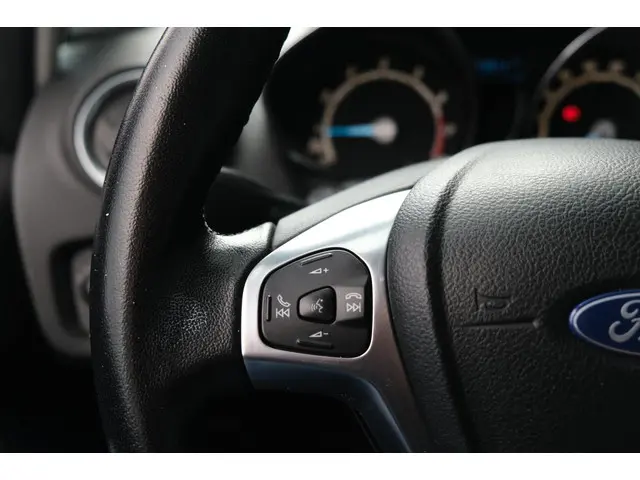 Ford Fiesta 1.0 Style Navi airco 5drs 2016 Benzine 14