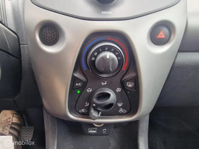 Citroën C1 1.0 e-VTi Airscape Feel 2017 Benzine 12