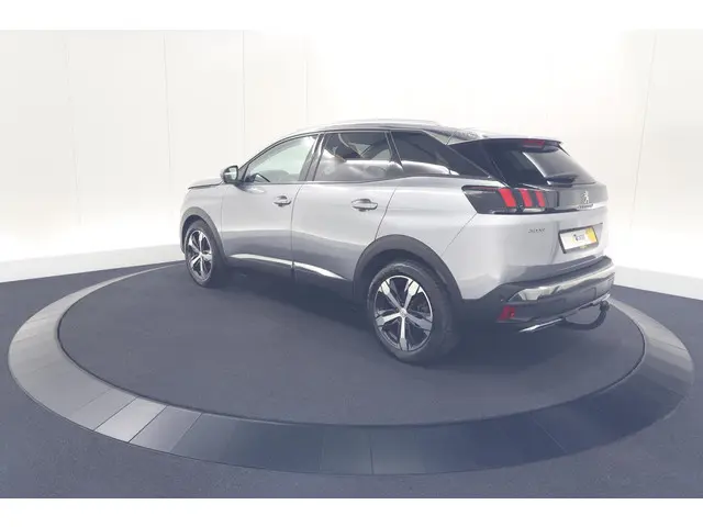 Peugeot 3008 PureTech 130 EAT8 Crossway 2020 Benzine 12