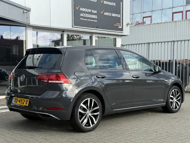 Volkswagen e-Golf e-Golf 2019 Elektrisch 10