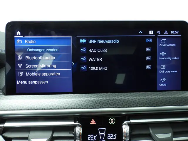 BMW iX3 High Executive 80 kWh 2022 Elektrisch 35