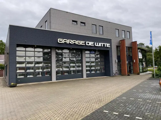 Suzuki Splash 1.0 VVT Comfort EASSS 2015 Benzine 23