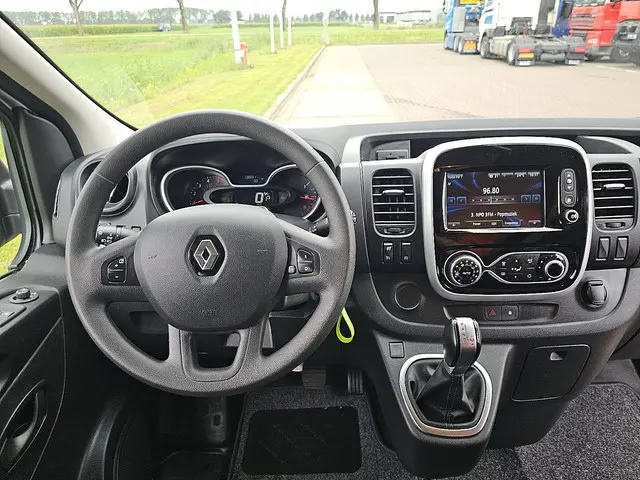Renault Trafic 2.0 DCI 2021 Diesel 8