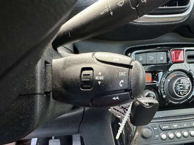 Citroën C3 Picasso 1.2 PureTech Exclusive 2015 Benzine 19
