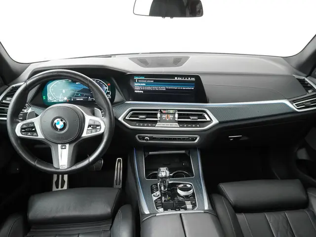 BMW X5 xDrive45e High Executive 2020 Hybride Benzine 5