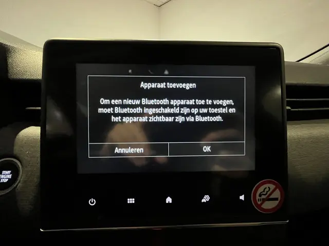 Mitsubishi Colt 1.6 HEV Intense 2024 Hybride Benzine 27