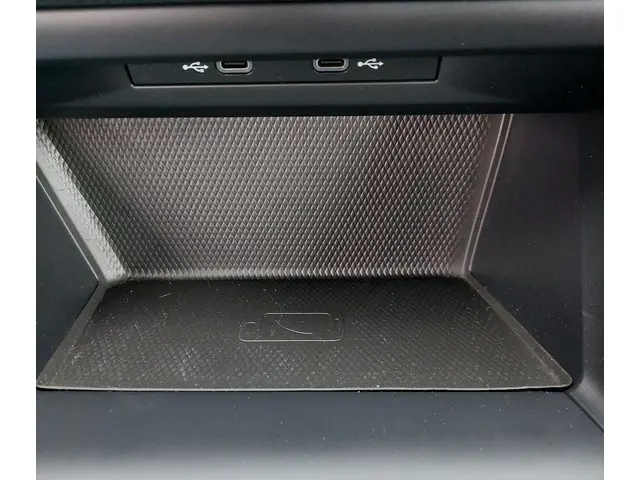 Volkswagen Golf 1.4 eHybrid Style 2022 Hybride Benzine 25