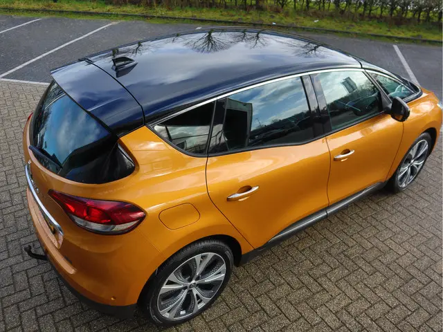 Renault Scénic 1.2 TCe Intens 2016 Benzine 4