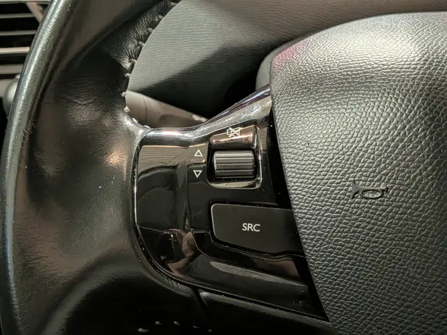 Peugeot 308 1.2 PureTech Allure 2018 Benzine 19