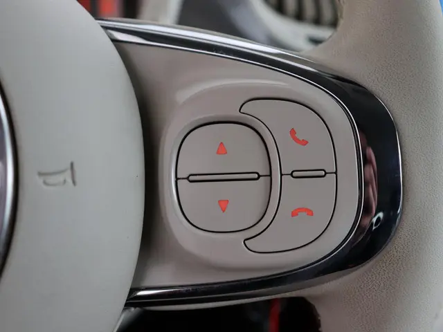 Fiat 500 1.0 Hybrid 2023 Benzine 11