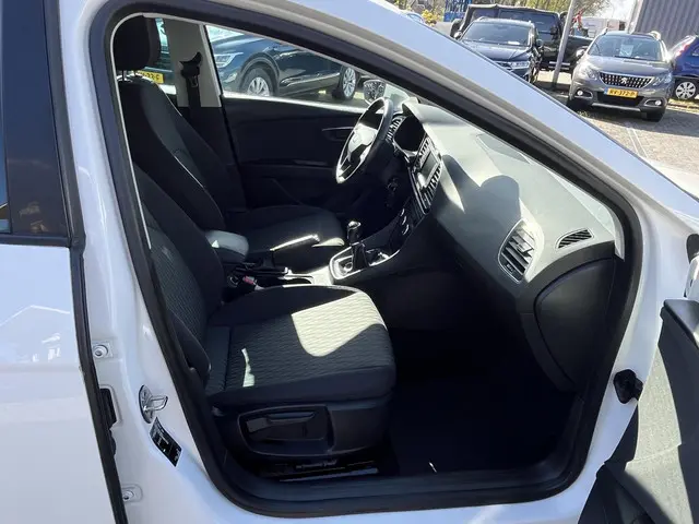 SEAT Leon ST 1.2 TSi 110 pk Style 2014 Benzine 13