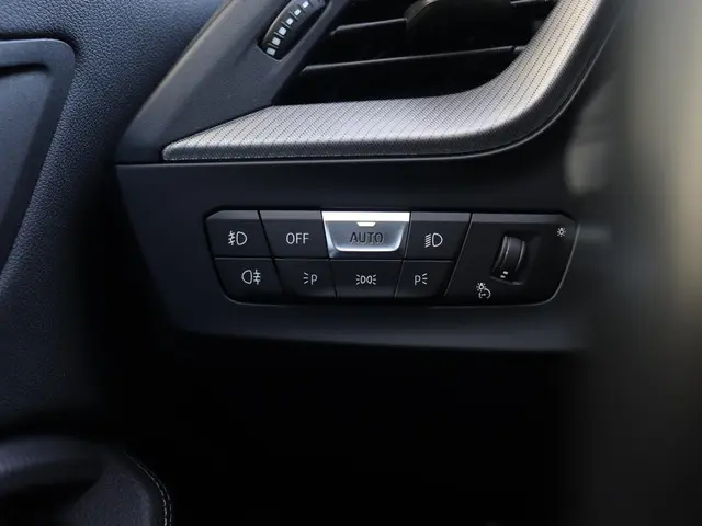 BMW 2 Serie Gran Coupé 220i 2023 Benzine 25