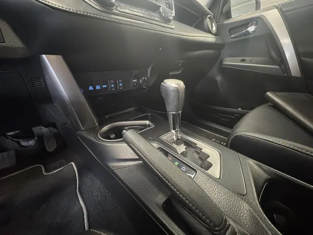 Toyota RAV4 2.5 Hybrid Energy Plus 2019 Hybride Benzine 26