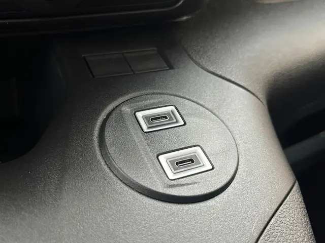 Citroën Berlingo BlueHDi 100 S&S L2 2024 Diesel 16