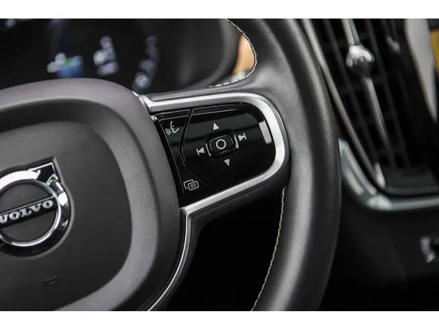 Volvo V90 2.0 T8 AWD Inscription 2020 Hybride Benzine 31