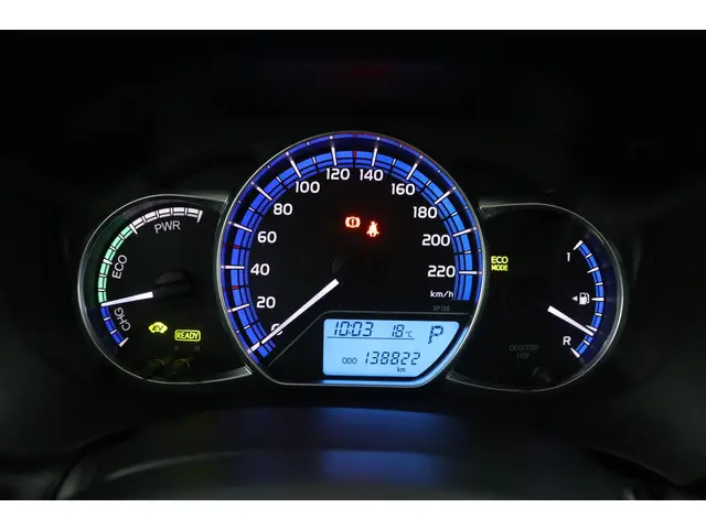Toyota Yaris 1.5 Hybrid Aspiration 2015 Hybride Benzine 6
