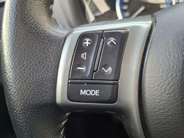 Toyota Yaris 1.5 Hybrid 2017 Hybride Benzine 19