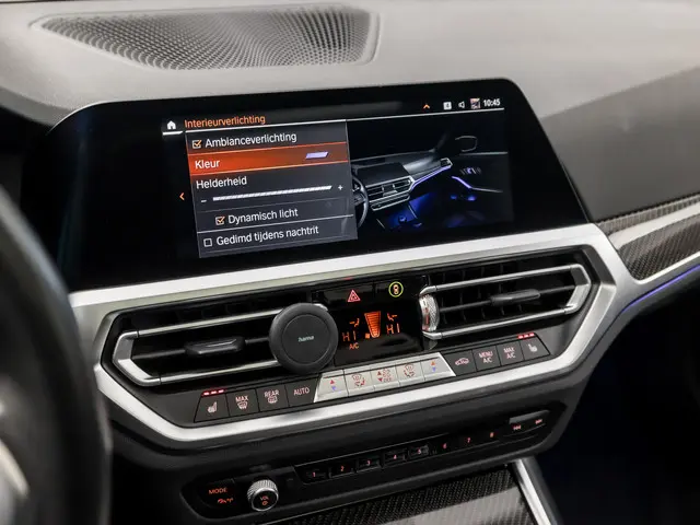 BMW 3 Serie M340i xDrive High Executive 2021 Benzine 36